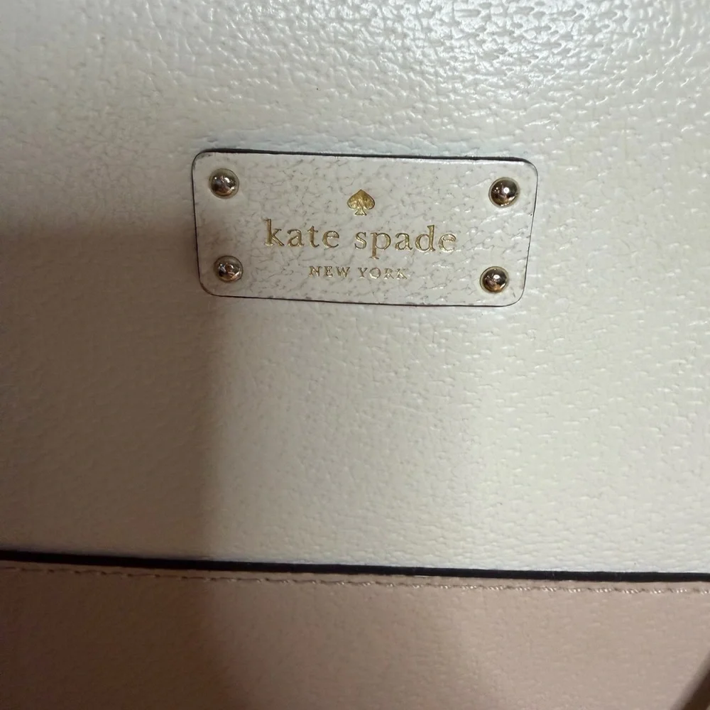 Kate Spade Elegant Two-Tone Satchel - Picture 4 of 14